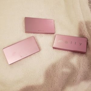 3 Mally Blush compacts